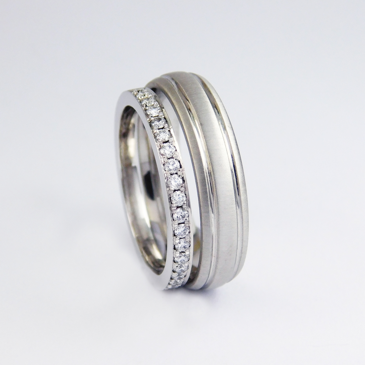Wedding band of sales the year 2019