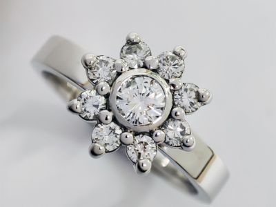 Modern Diamond Cluster Ring